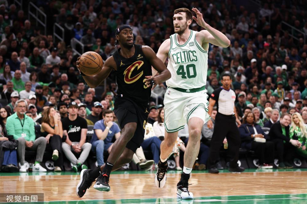 泼且开放的 泼且开放的